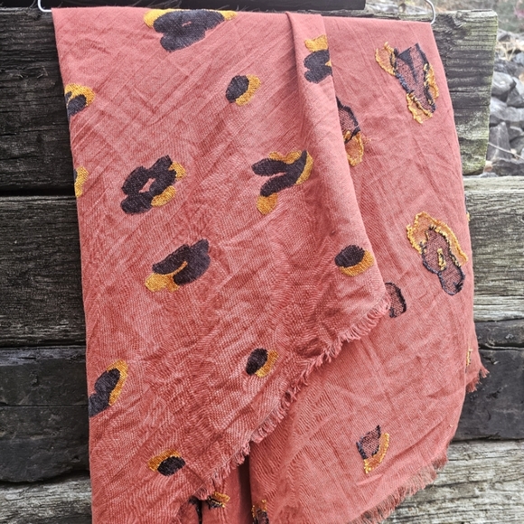 Madewell embroidered pansy scarf - Picture 3 of 4